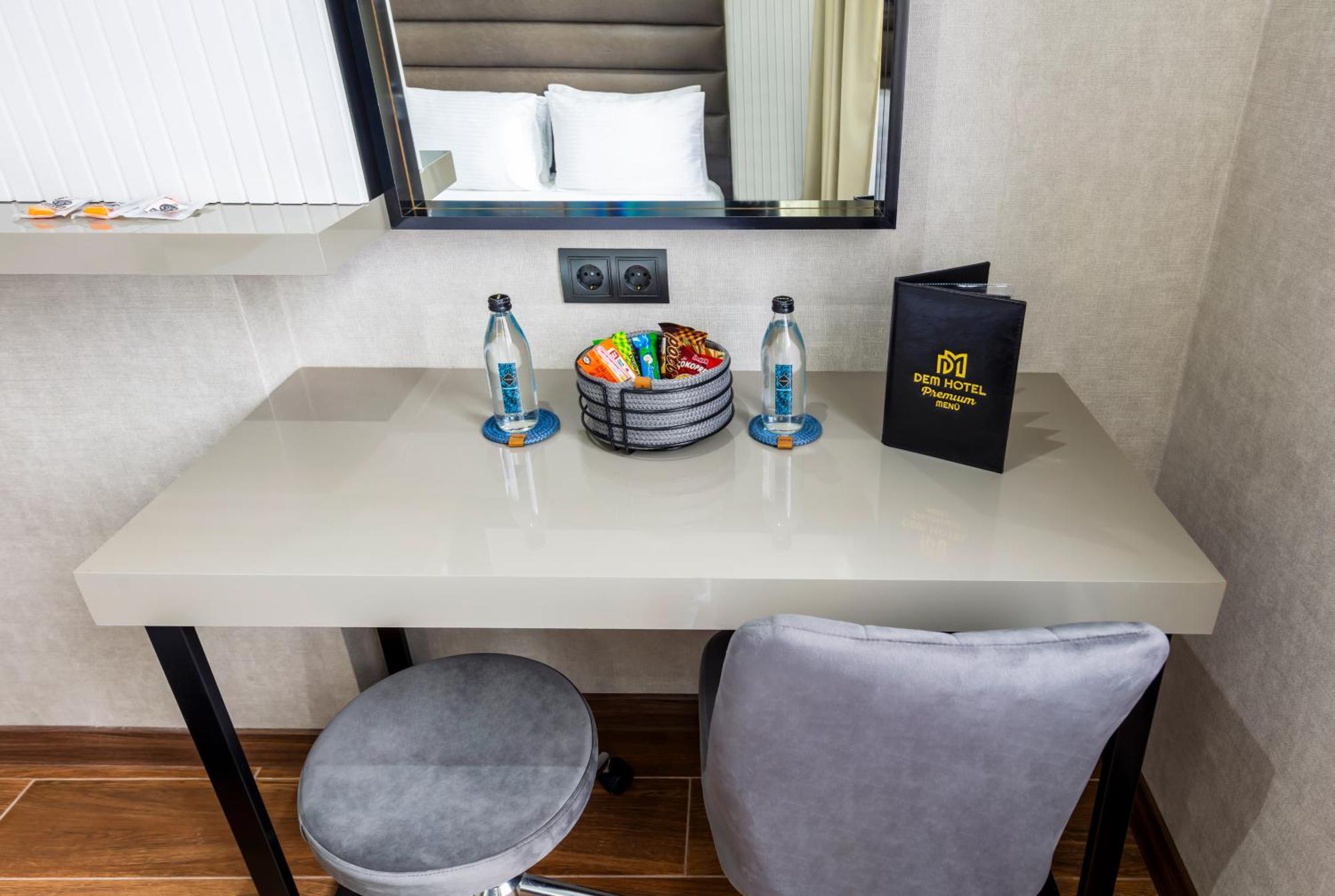 Dem Premium Hotel - Round Trip Airport Service - Istanbul International Airport Arnavutkoy Zewnętrze zdjęcie