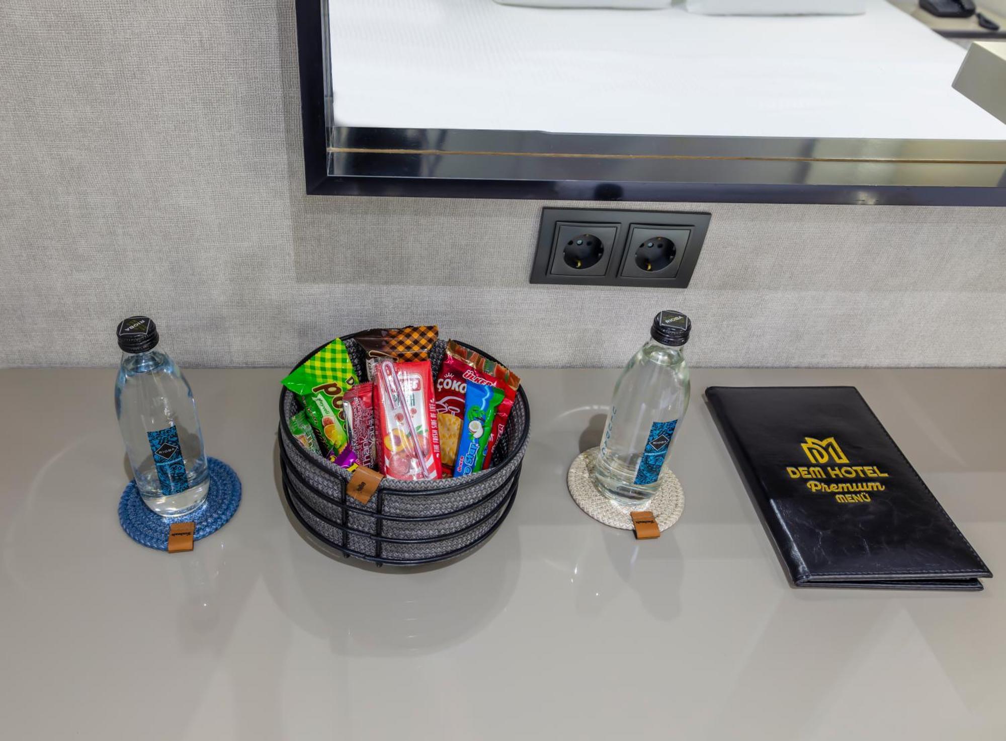 Dem Premium Hotel - Round Trip Airport Service - Istanbul International Airport Arnavutkoy Zewnętrze zdjęcie