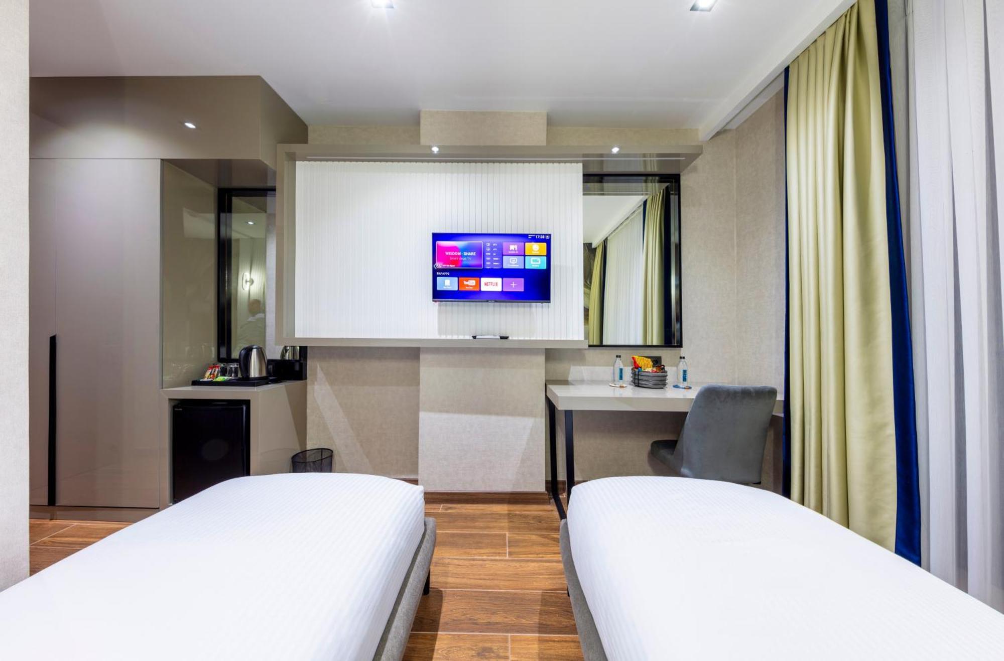 Dem Premium Hotel - Round Trip Airport Service - Istanbul International Airport Arnavutkoy Zewnętrze zdjęcie