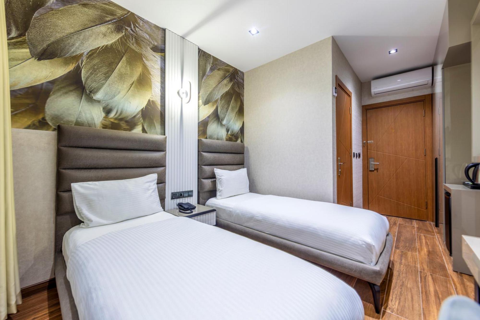 Dem Premium Hotel - Round Trip Airport Service - Istanbul International Airport Arnavutkoy Zewnętrze zdjęcie