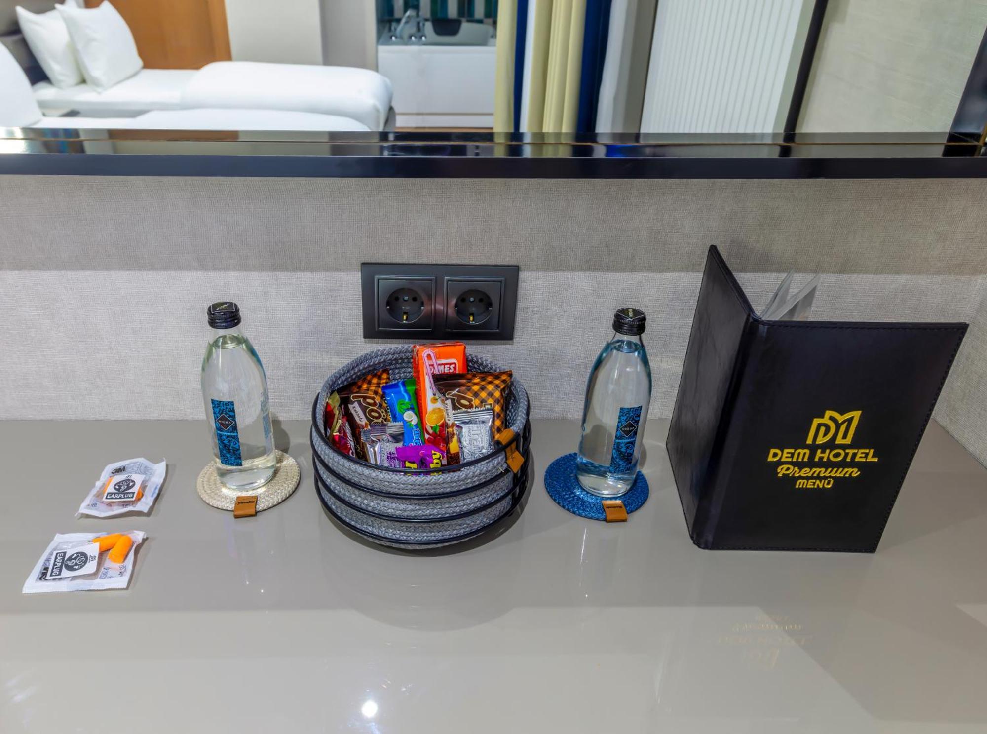 Dem Premium Hotel - Round Trip Airport Service - Istanbul International Airport Arnavutkoy Zewnętrze zdjęcie