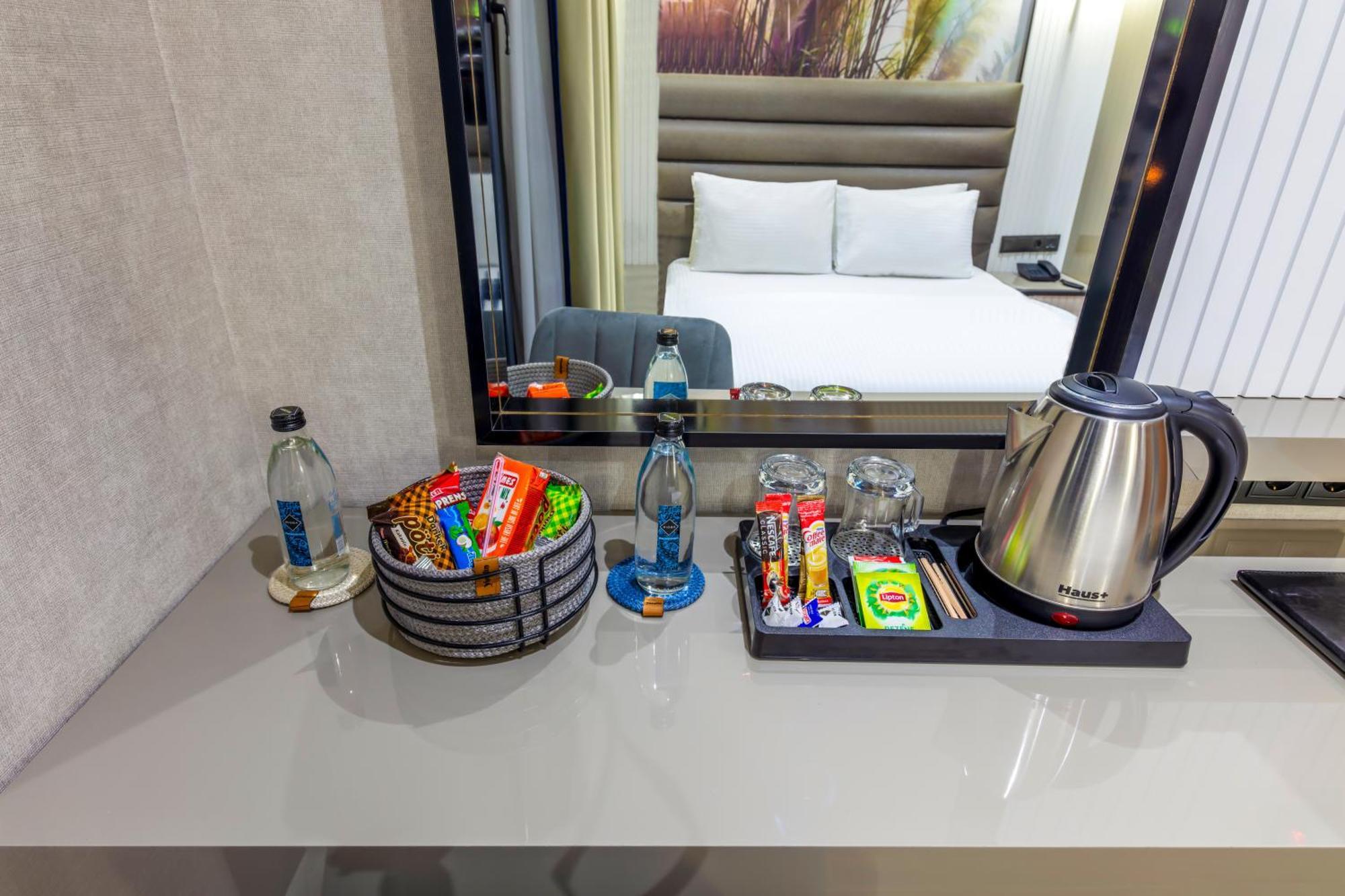 Dem Premium Hotel - Round Trip Airport Service - Istanbul International Airport Arnavutkoy Zewnętrze zdjęcie